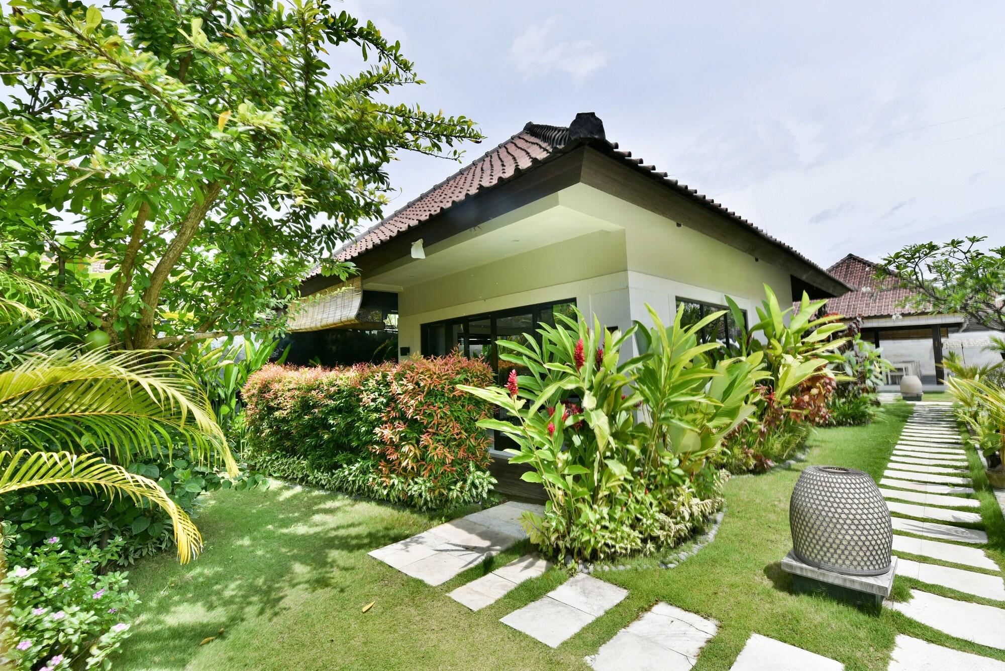 Katala Suites And Villas Sanur  Exterior photo